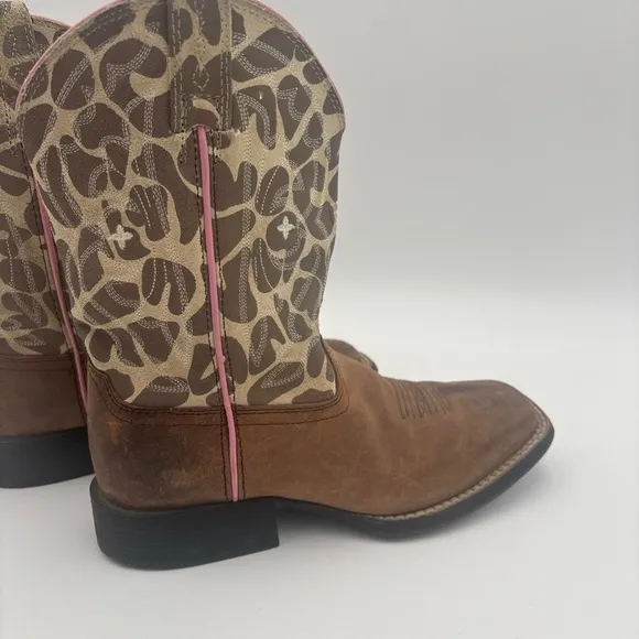 Ariat Brown and Pink Western Boots with Giraffe Print
