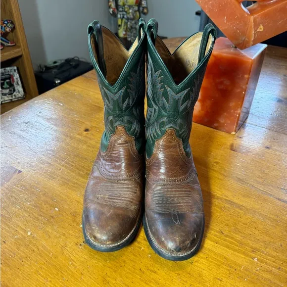 Ariat Cowboy Boots Sz 10.5 EE