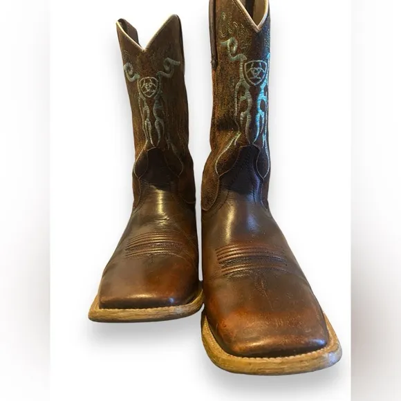 ARIAT MESTENO Rusty Rough brown boots Sz 5.5 Women's 8 Square toe embroidered