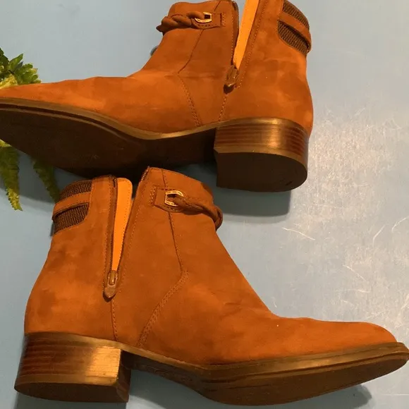 Ariat suede western ankle boots/booties chestnut brown 7B