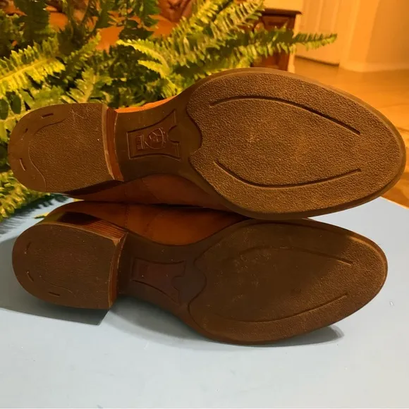 Ariat suede western ankle boots/booties chestnut brown 7B