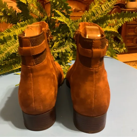 Ariat suede western ankle boots/booties chestnut brown 7B