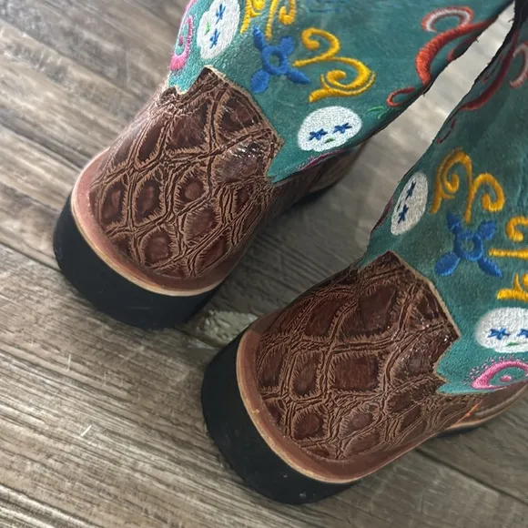 🌟Ariat 🌟Tombstone 🌟Brown Turquoise Skulls Cowboy Leather Boots Square Toe, 2