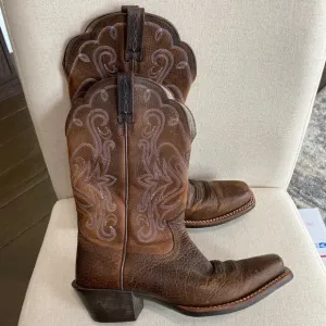ARIAT western Womens boots square toe leather boots size 6.5 6.5 b brown boots