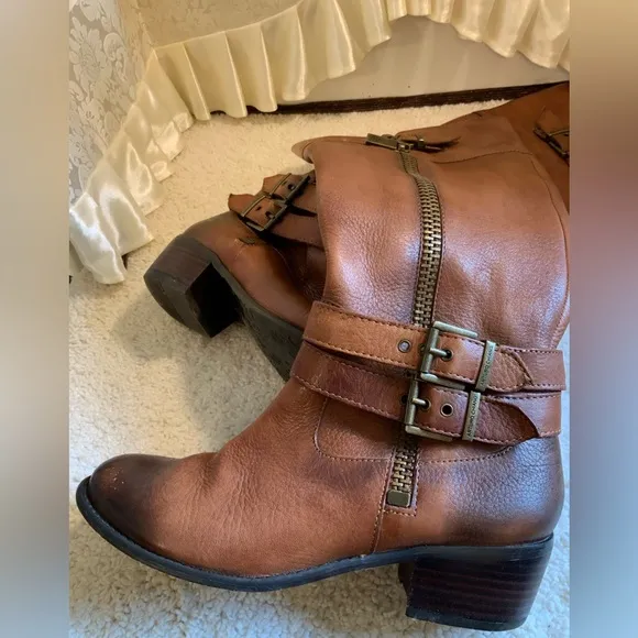ARTURO CHIANG WOMENS LEATHER BOOTS
