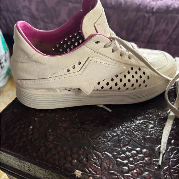 A.S. 98 Adria Milk &amp; Fuchsia Sz 38  Stylish White and Pink Women's Sneakers