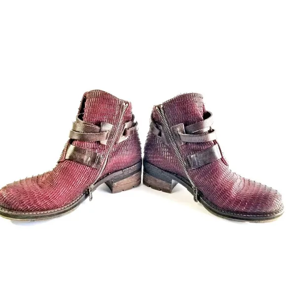 A.S.98 Maroon AIRSTEP Textured Leather Moto Boots Ankle Booties AS98 Sz 39 8.5 9