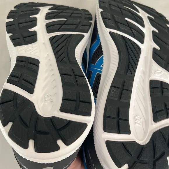 ASICS GEL CONTEND 7 Men’s Size 9 SALES SAMPLE 1011B040 Black Blue White NEW