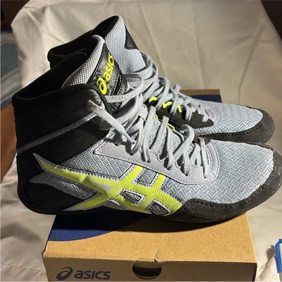 ASICS Men's MATCONTROL 3 Wrestling Shoes size 9