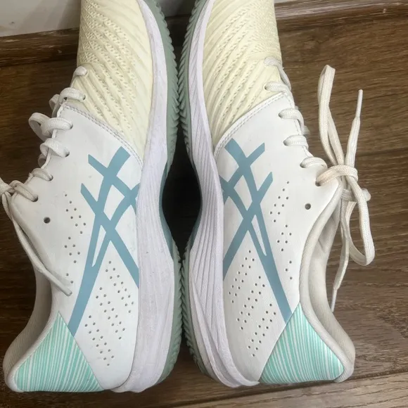 Asics Solution Swift FF Women's Court Shoes Sz 11 All Court Pickleball Tennis