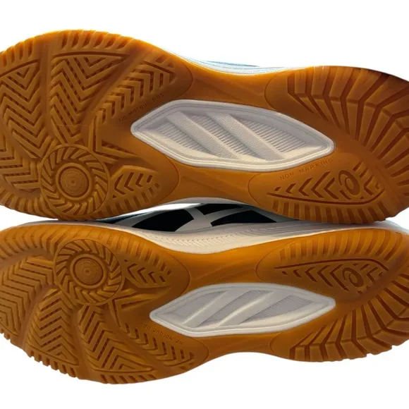 ASICS Upcourt 6 Athletic Court Shoes Women’s 11 Brand New in Box