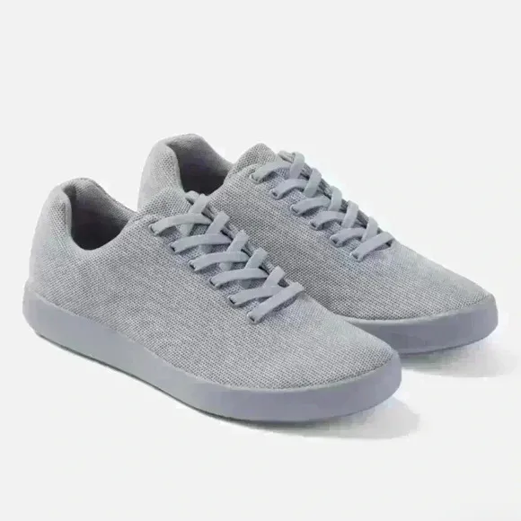 Atoms Model 000 Grey Everyday Shoe, Mens Size 6.5, Womens Size 8