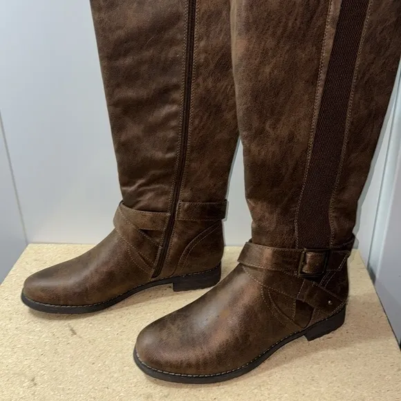 B-52 by Bullboxer Kayley Tall Boots (T57)