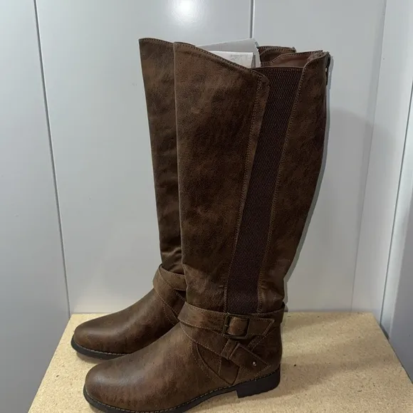 B-52 by Bullboxer Kayley Tall Boots (T57)