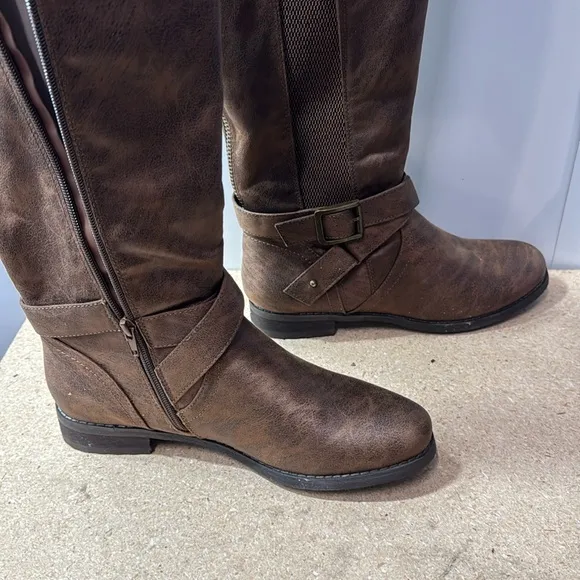 B-52 by Bullboxer Kayley Tall Boots (T57)