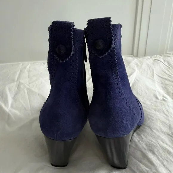 Balenciaga suede ankle boots. In purple .