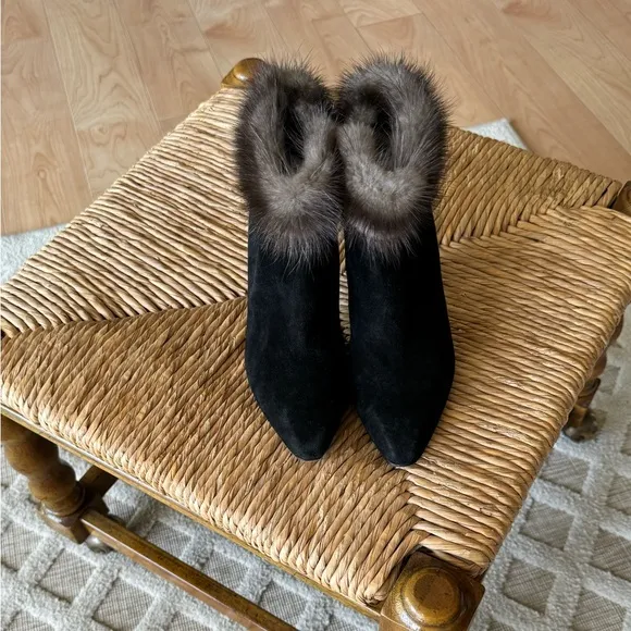 BALLY Black Leather Fur Trim Ankle Boots Made in Italy Designer Luxury Classic