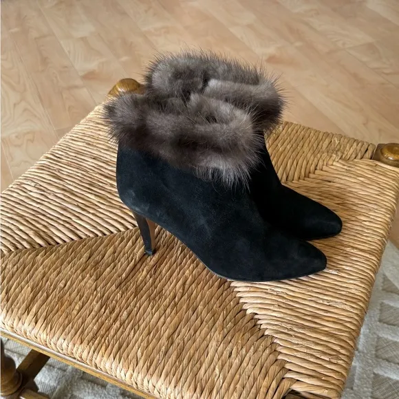 BALLY Black Leather Fur Trim Ankle Boots Made in Italy Designer Luxury Classic
