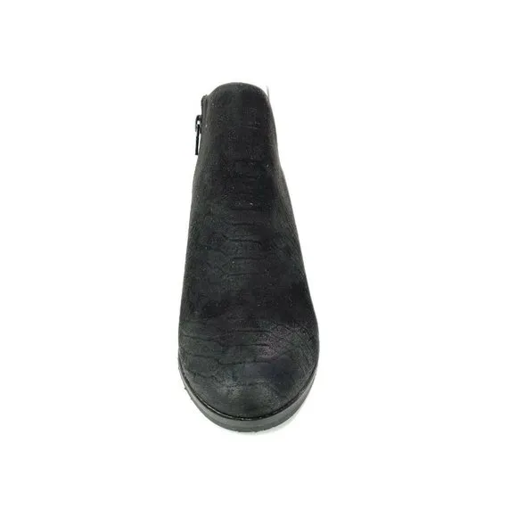 BC Footwear Kettle Black Faux Suede Snake 7.5