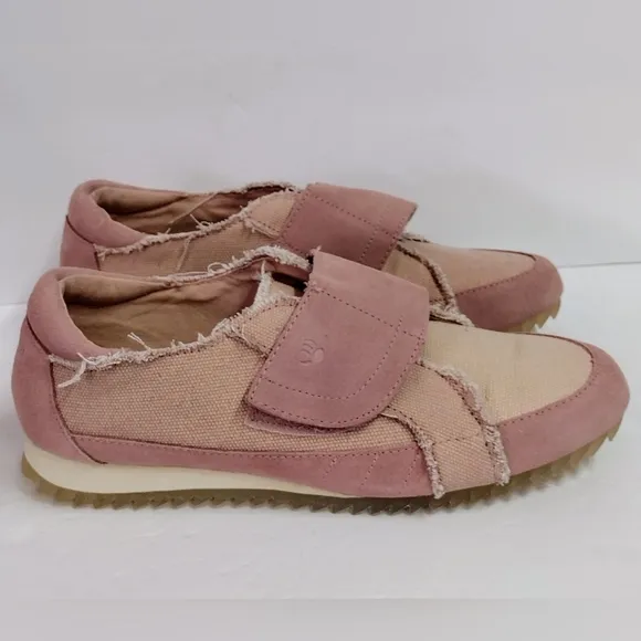 BEARPAW Austin 🩷 Blush Light Weight Comfortable Shoes Size 9 NEW! 🔥