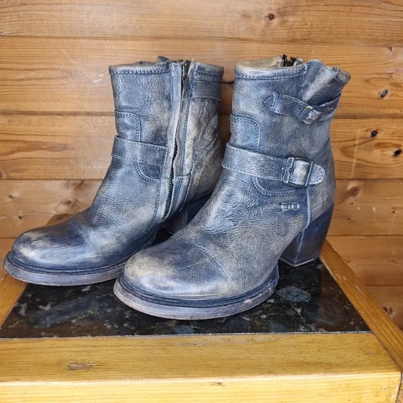 ❤️Bed Stu cobbler series  buckle booties gray leather distressed w/Zippe…