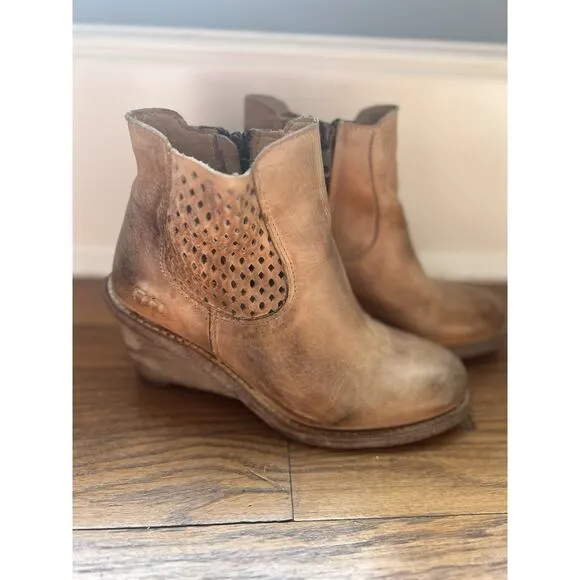 Bed Stu Countess Ankle Boots Wedges Leather Tan Distressed Size 6.5 Bootie