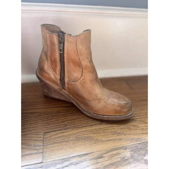 Bed Stu Countess Ankle Boots Wedges Leather Tan Distressed Size 6.5 Bootie