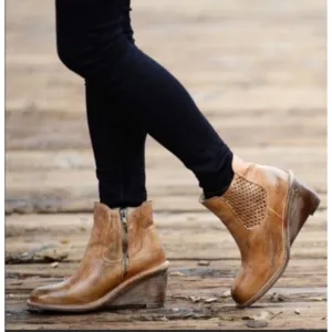 Bed Stu Countess Ankle Boots Wedges Leather Tan Distressed Size 6.5 Bootie