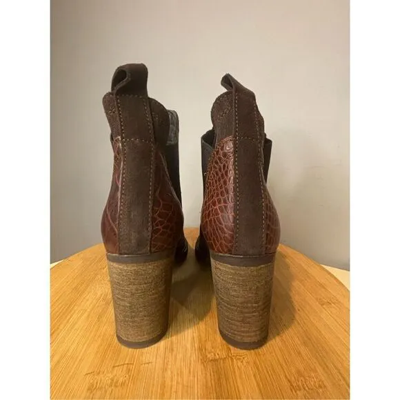 Bellini Women's Waterproof Suede Croc Block Heels Coffee Chelsea Boots Sz 7-7.5