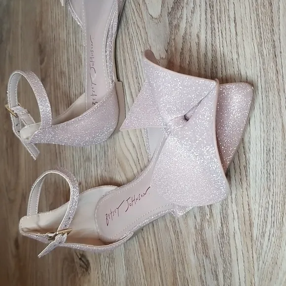 Betsey Johnson Nobel Ballet Champagne Shimmer Ankle Strap Flats Girls 13