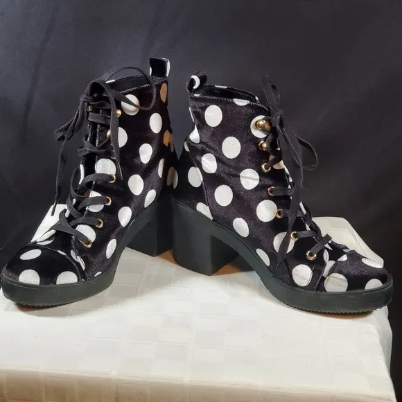 Betsy Johnson Booties