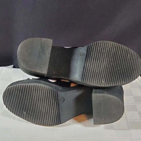 Betsy Johnson Booties
