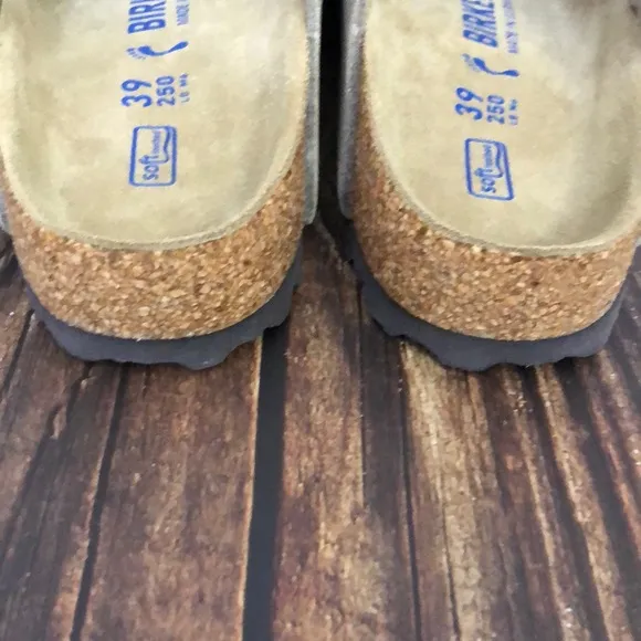 Birkenstock Arizona Taupe Narrow Sandals with Adjustable Straps and Cork Footbed
