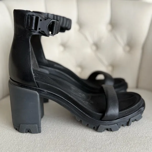 Black Leather Women's sandals comfy edgy sandals