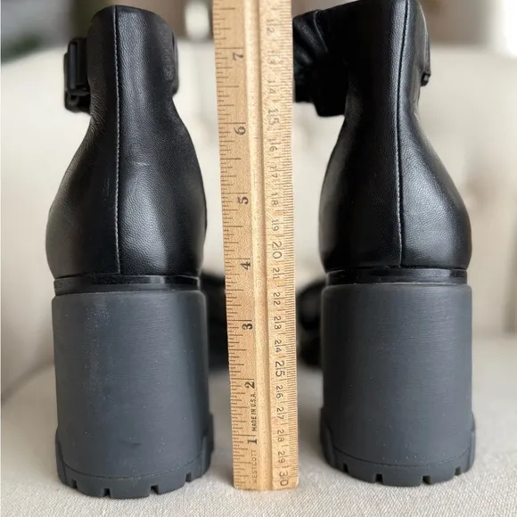 Black Leather Women's sandals comfy edgy sandals