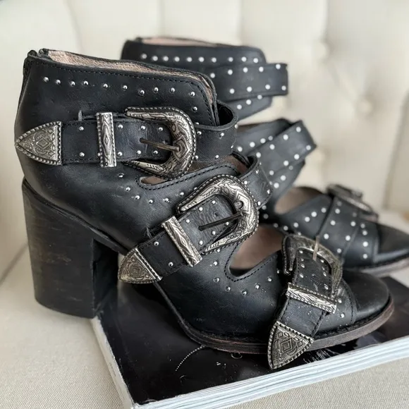 Black Western Buckle Ankle Boots leather shoes