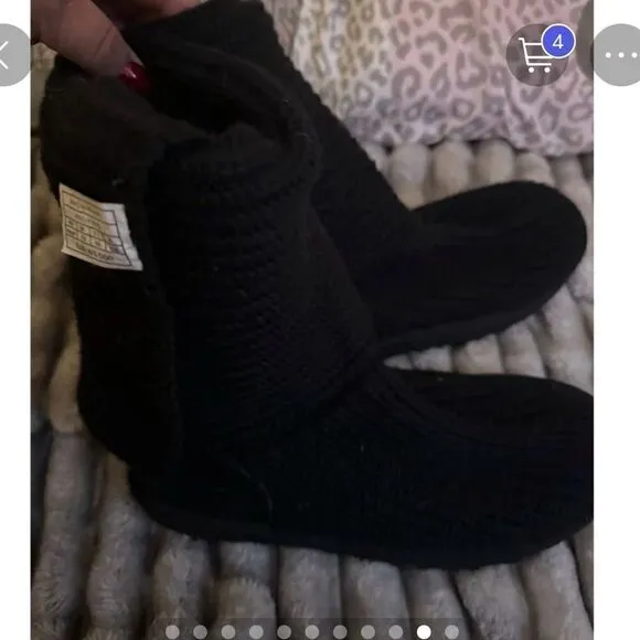 Black fringe Cardy sweater knit pull on button up boots, 9.5 guc