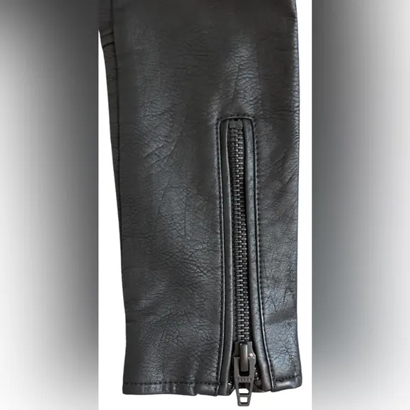 BLANK NYC Vegan Leather Moto Jacket In Onyx Sz XS/S ✨NWT✨
