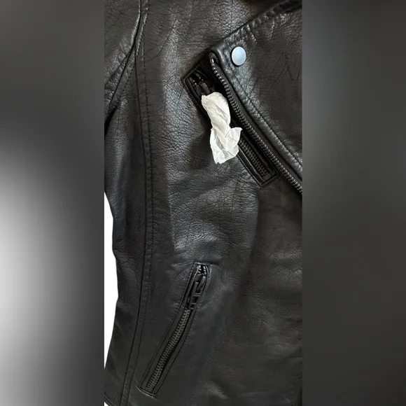 BLANK NYC Vegan Leather Moto Jacket In Onyx Sz XS/S ✨NWT✨