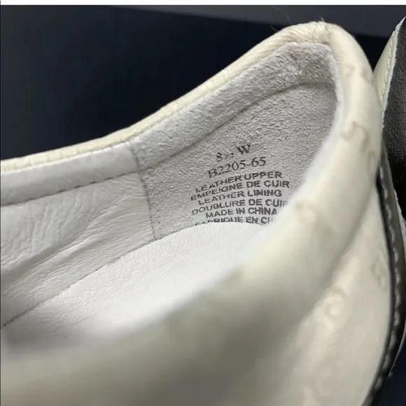 Blondo Be Comfortable White Sneaker Leather Shoes