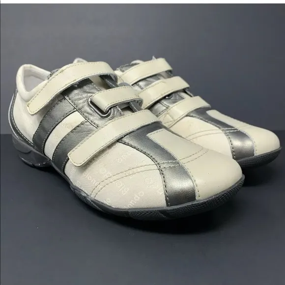 Blondo Be Comfortable White Sneaker Leather Shoes
