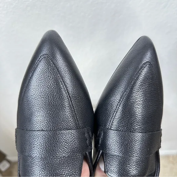 Blondo Black Leather Waterproof Flats Slip On Loafers for Women 9.5 Career Tara