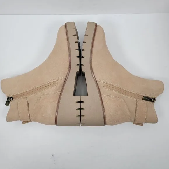 Blondo Darleen Waterproof Women's Beige Suede Boots US Size 7.5M NWOT