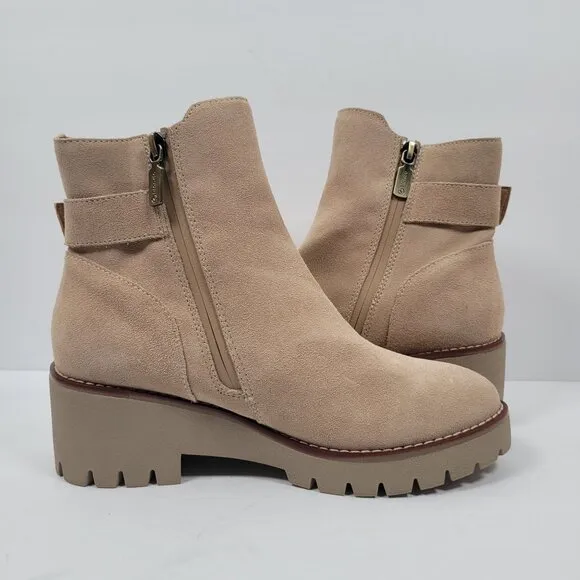 Blondo Darleen Waterproof Women's Beige Suede Boots US Size 7.5M NWOT