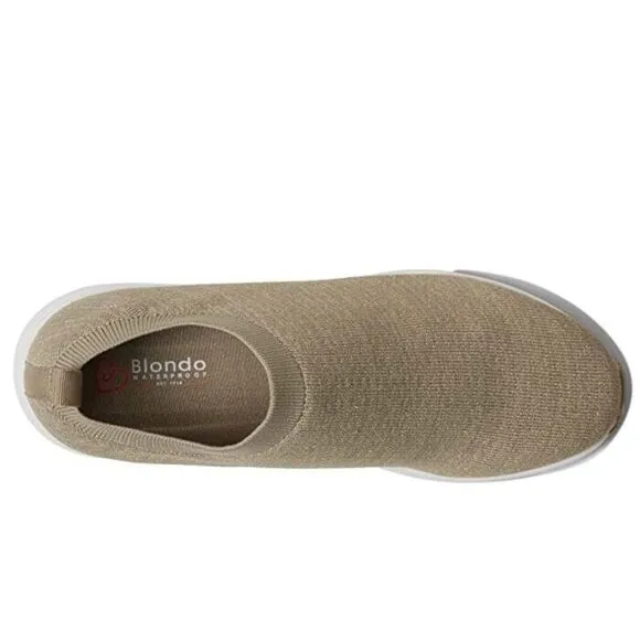 Blondo Kira Sneakers Women's Size 9.5 Taupe Waterproof Slip On Shoes KHD546