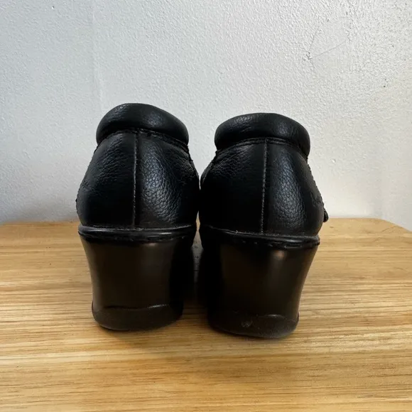 B.O.C Black Mary Jane Shoes Size 8.5