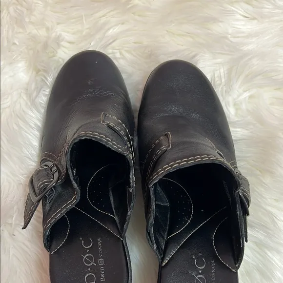 B.O.C By BORN Black Leather Heeled Mules With Buckle. Size 11