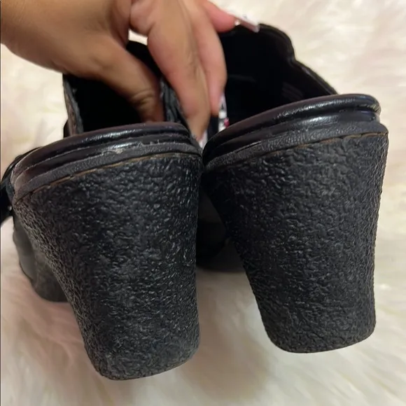 B.O.C By BORN Black Leather Heeled Mules With Buckle. Size 11