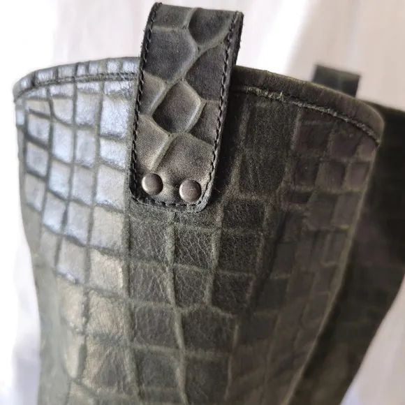 Born Black Textured Heeled Boots size 7.5