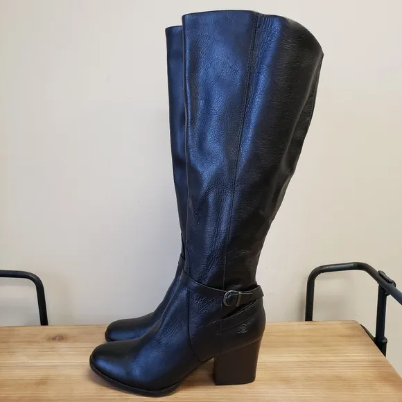 Born Esla Black Leather Boots